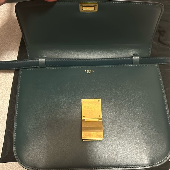 CELINE CLASSIC BOX BAG, MEDIUM SIZE (the bigger version) - Picture 5 of 12